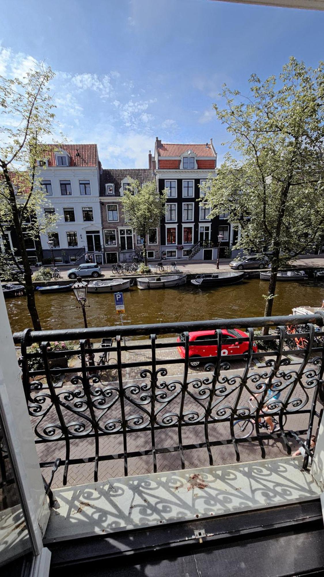 The Black Beauty Private Studio With Canal View From 1799 Amesterdão Exterior foto