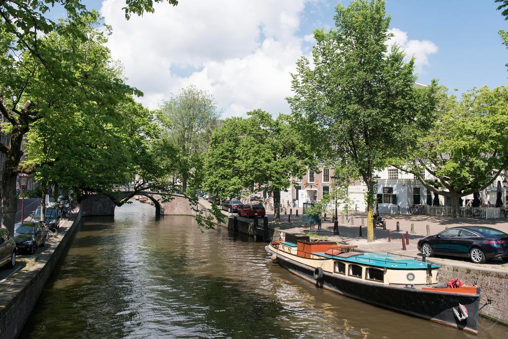 The Black Beauty Private Studio With Canal View From 1799 Amesterdão Exterior foto